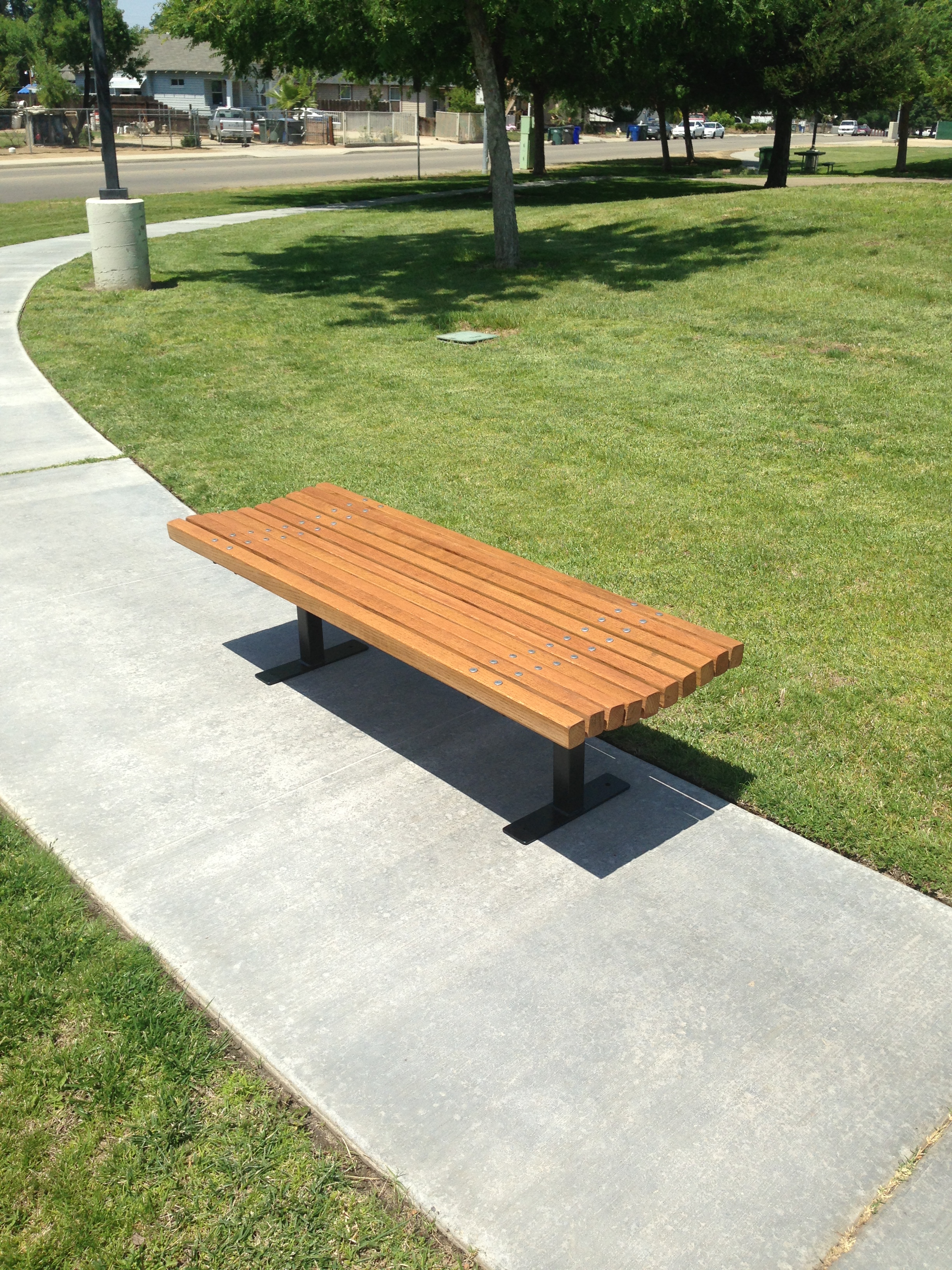 Boulevard Bench with Oak slats