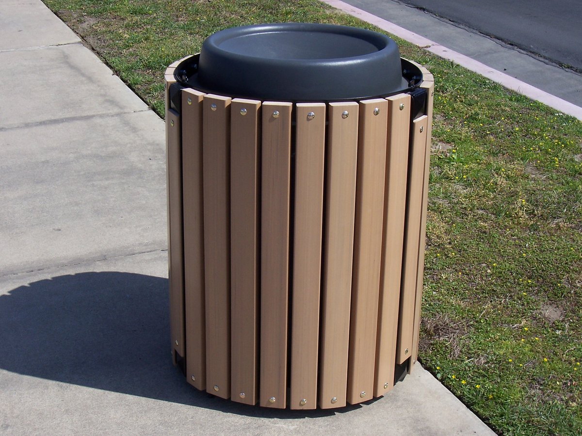 Township Trash Receptacle (Recycled Plastic — Cedar)