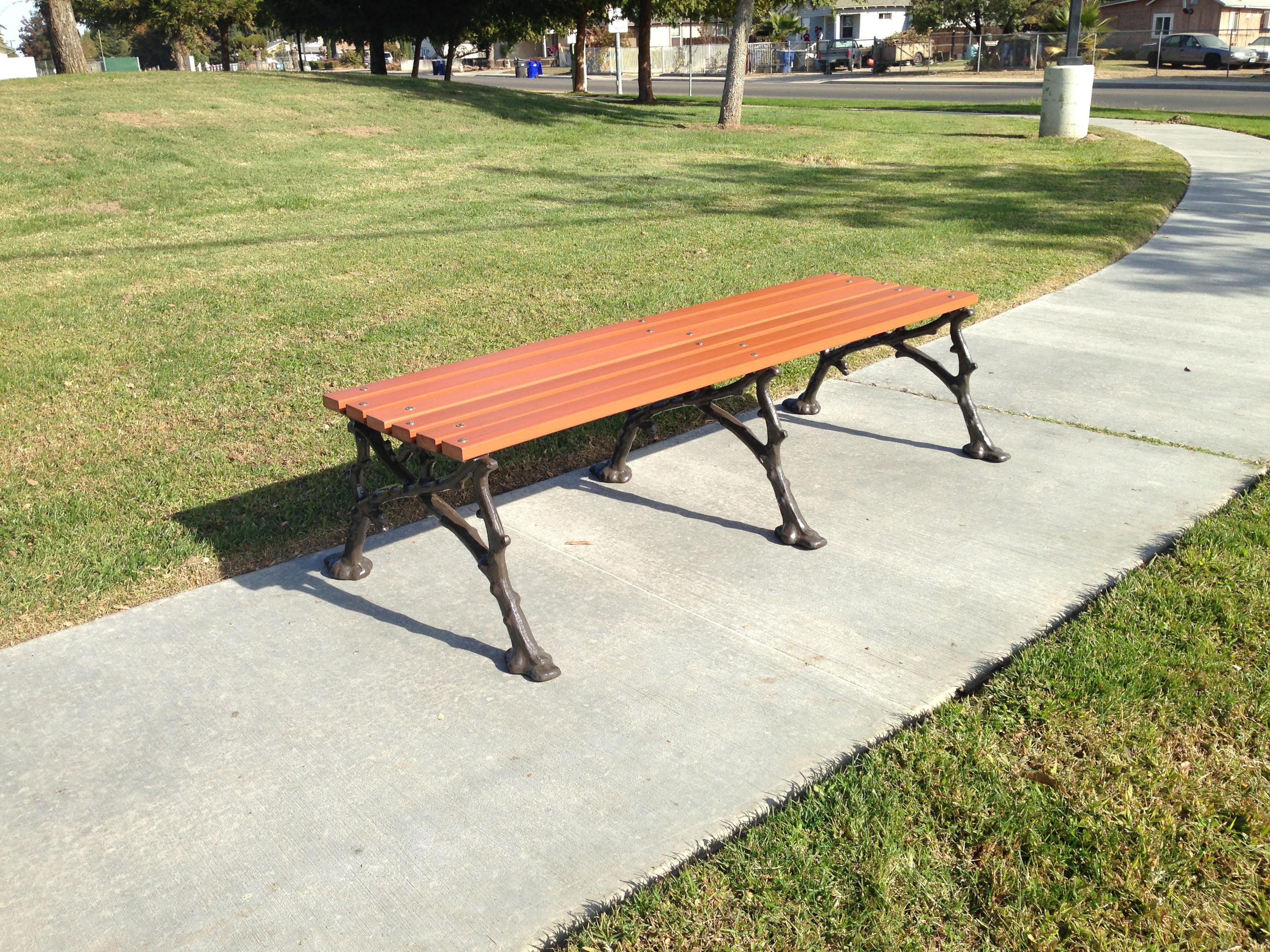 Woodland Backless Bench with Recycled Plastic (Redwood) slats